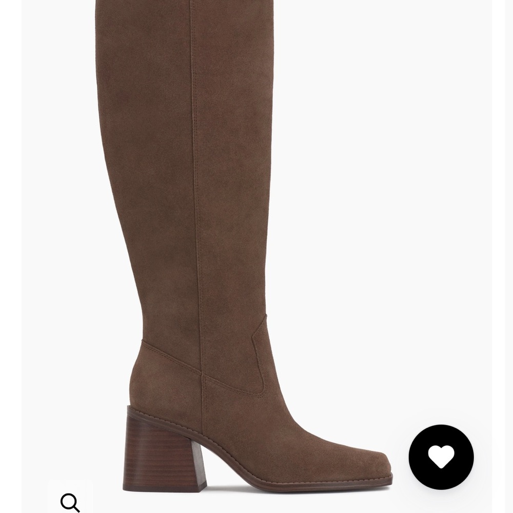 BEAND NEW Vince Camuto extra wide calf boot
